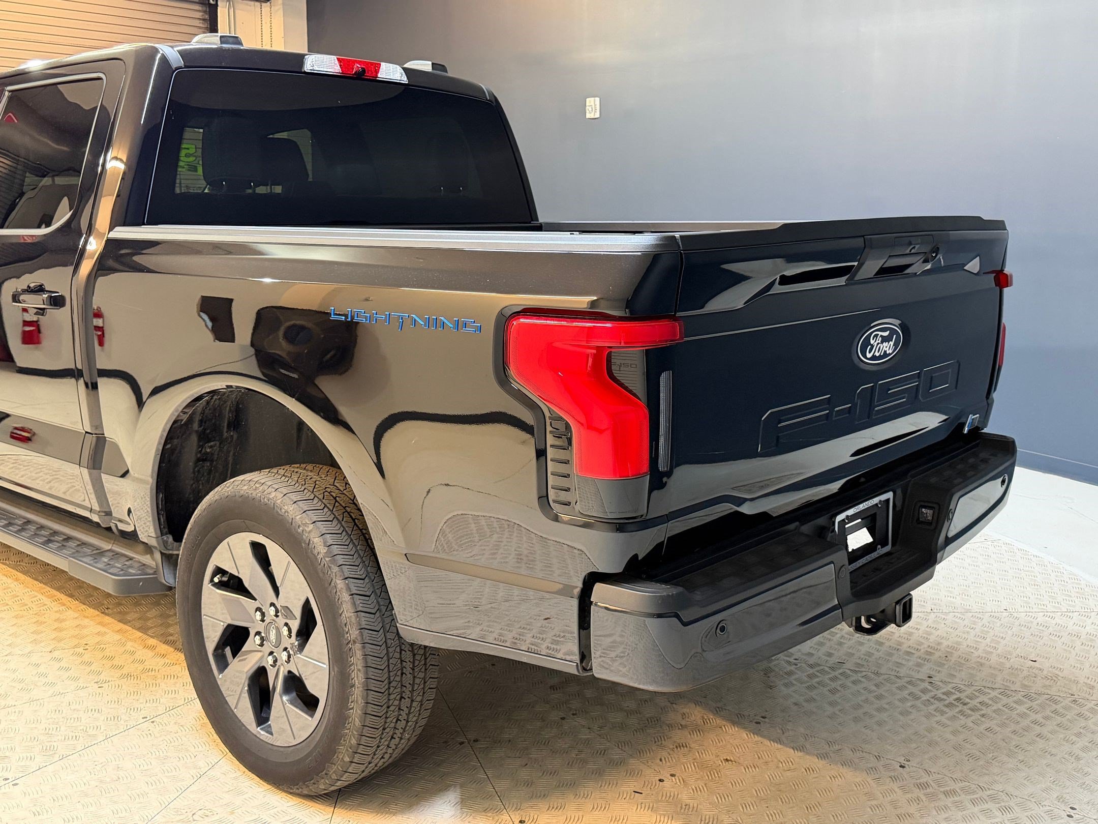 Used 2025 Ford F150 Lightning Flash AWD/4WD image 22