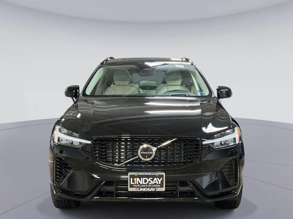 Used 2024 Volvo XC60 T8 Ultimate w/ Climate Package AWD/4WD image 8
