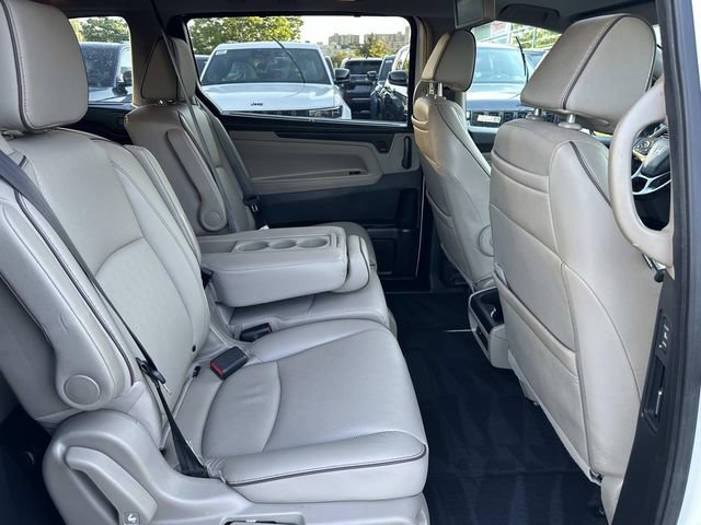 Used 2024 Honda Odyssey Elite image 13