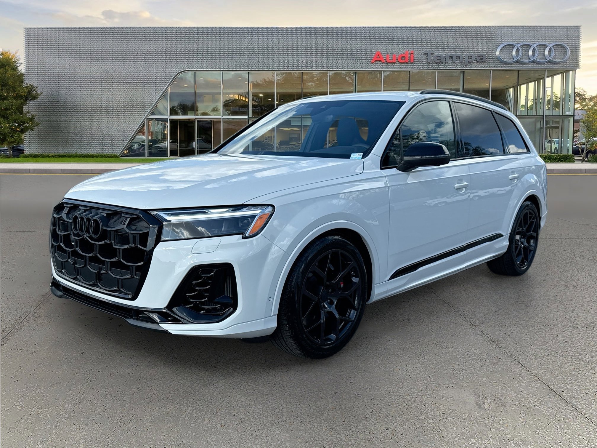 New 2026 Audi SQ7 Premium Plus AWD/4WD image 7