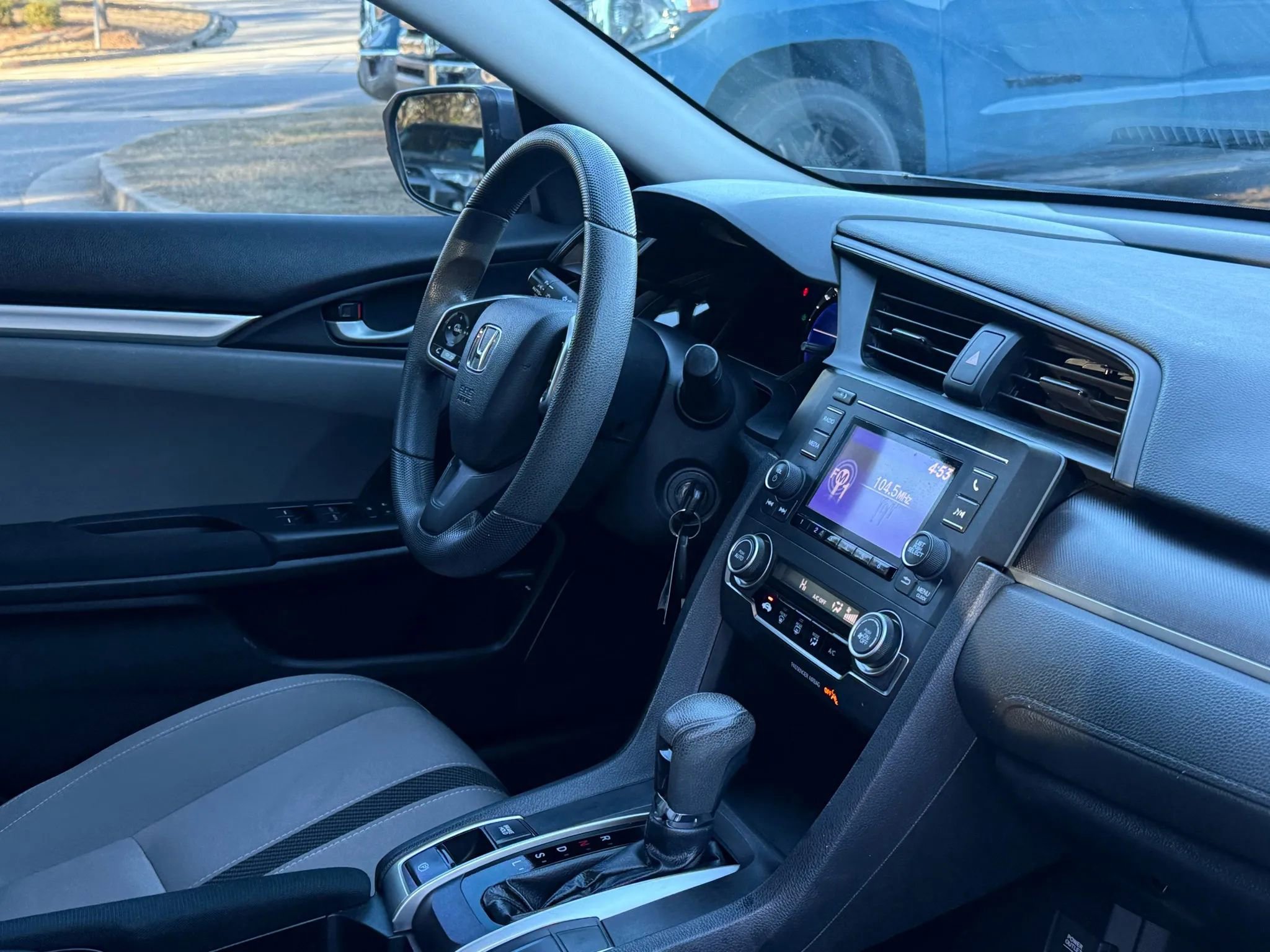 Used 2017 Honda Civic LX image 25