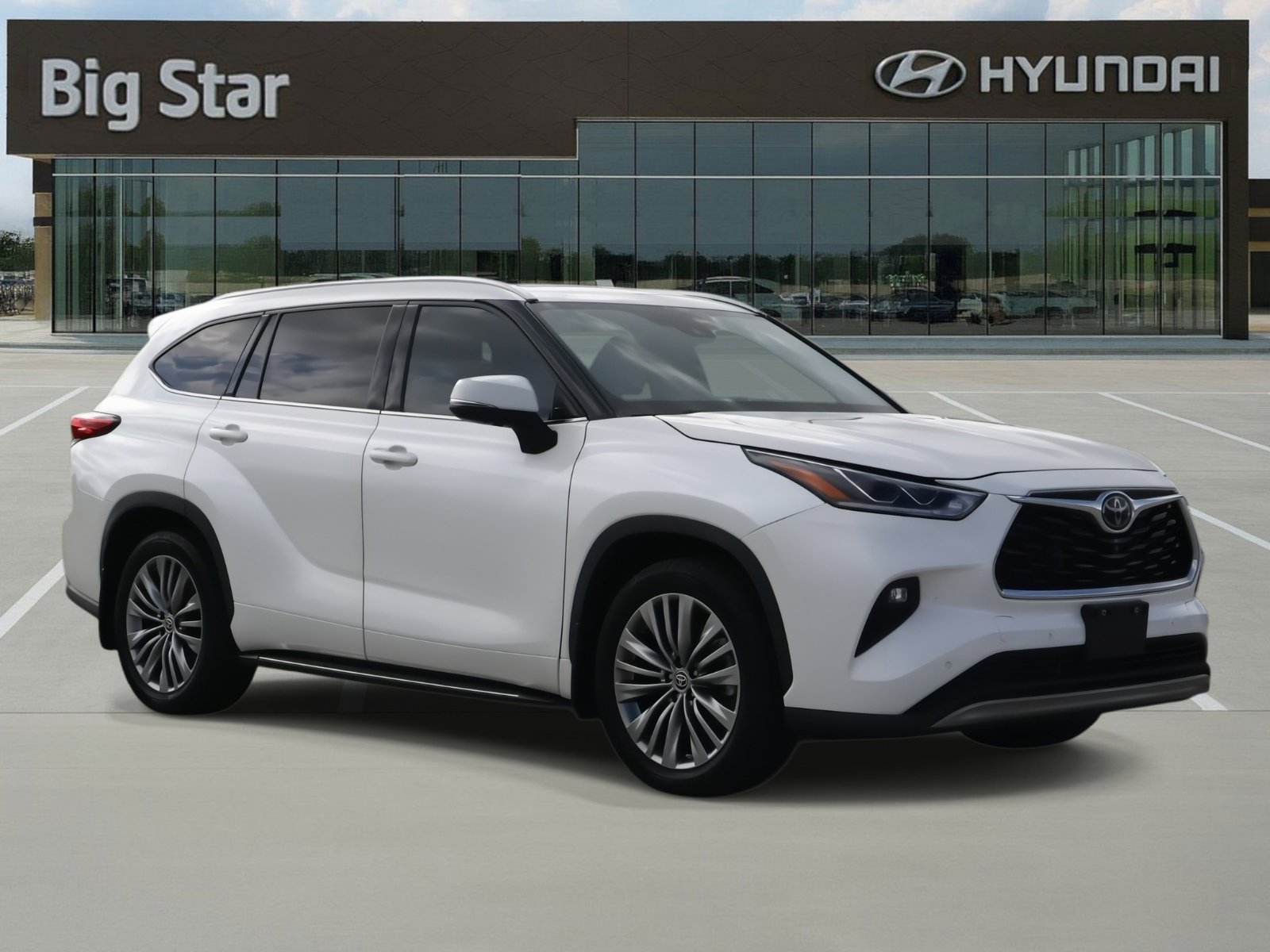 Used 2021 Toyota Highlander Platinum image 6