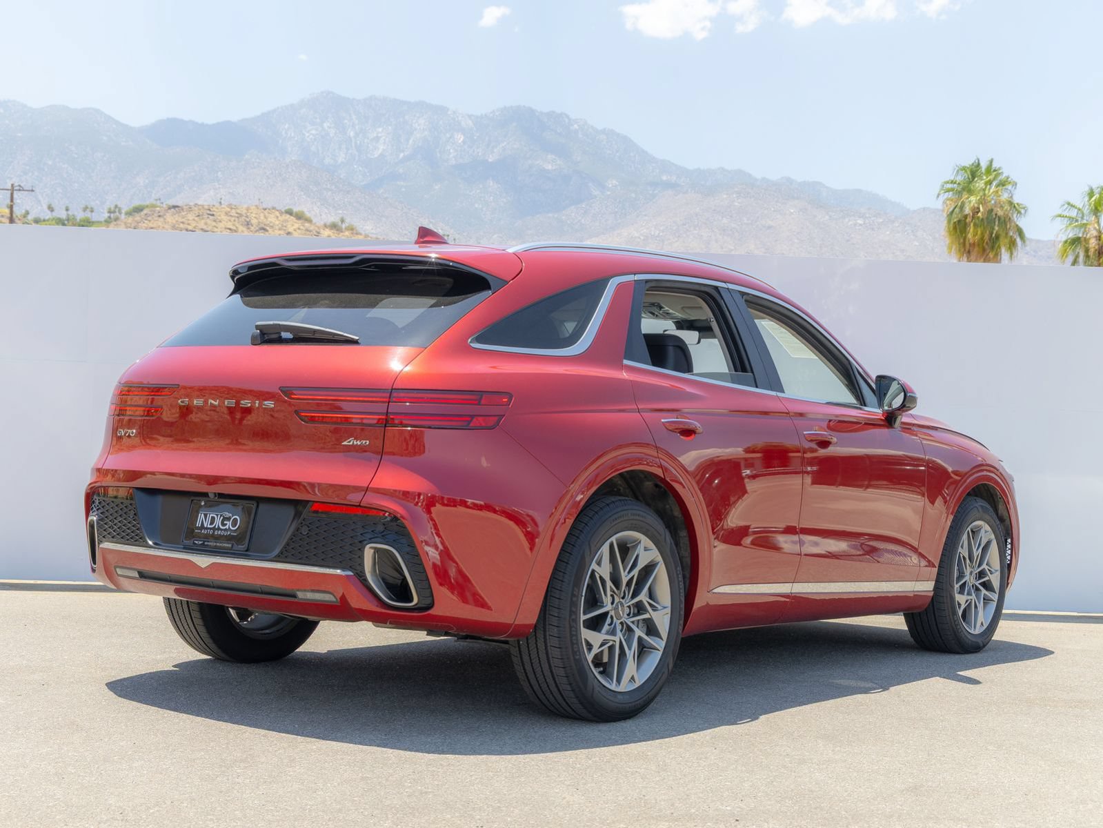 Used 2024 Genesis GV70 2.5T w/ Select Package AWD/4WD image 14