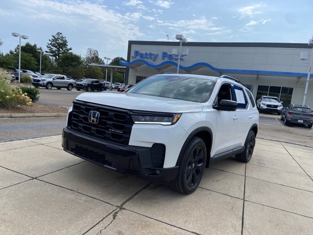 Used 2026 Honda Pilot Black Edition image 4