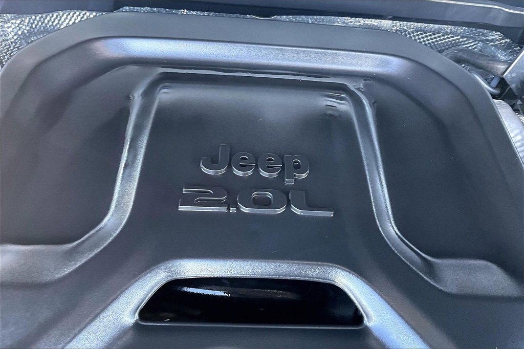 Used 2024 Jeep Wrangler Sport S image 32