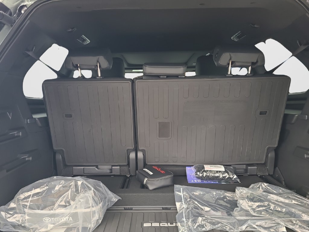 New 2026 Toyota Sequoia Platinum AWD/4WD image 9