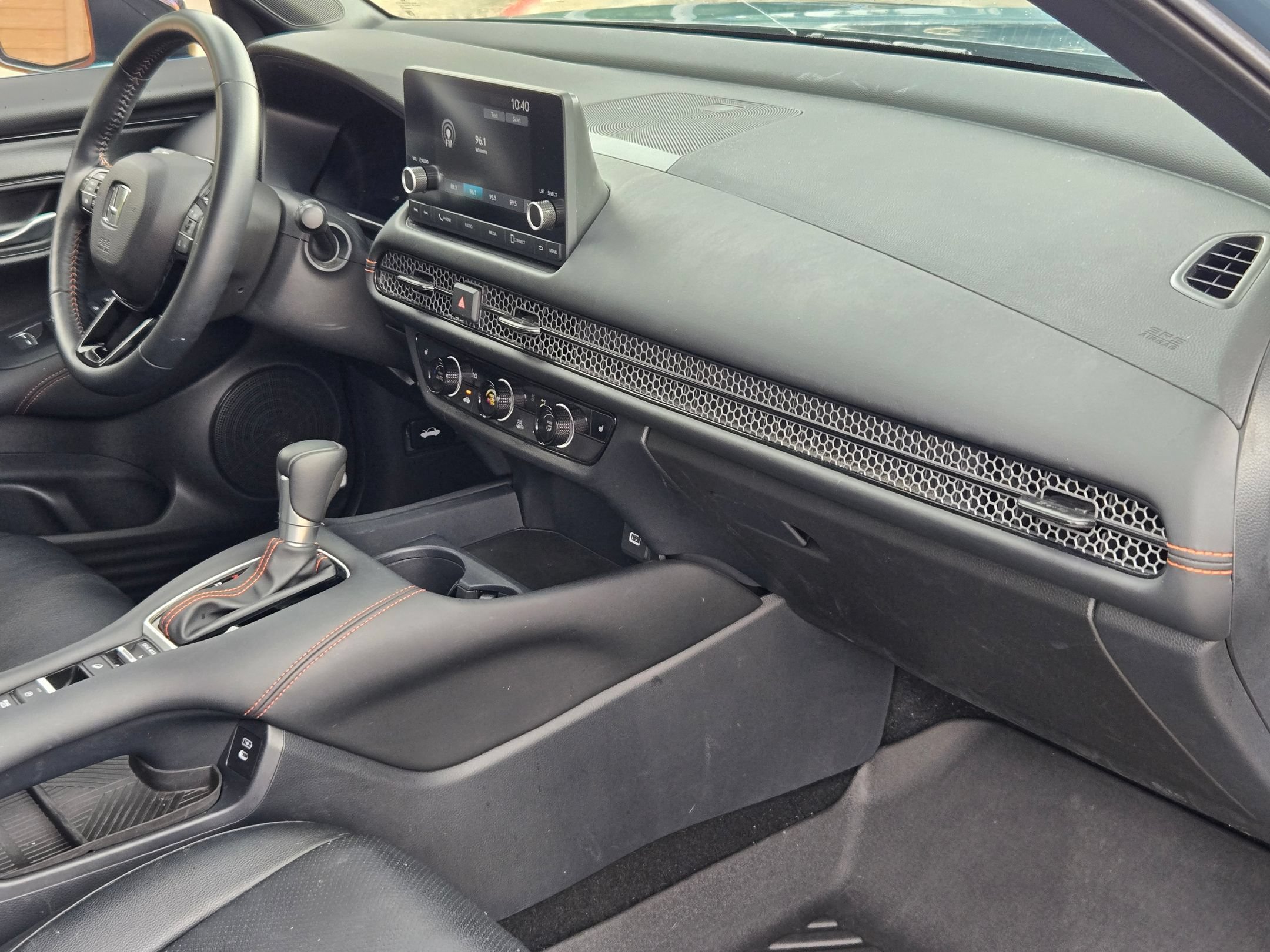 Used 2025 Honda HR-V Sport image 29
