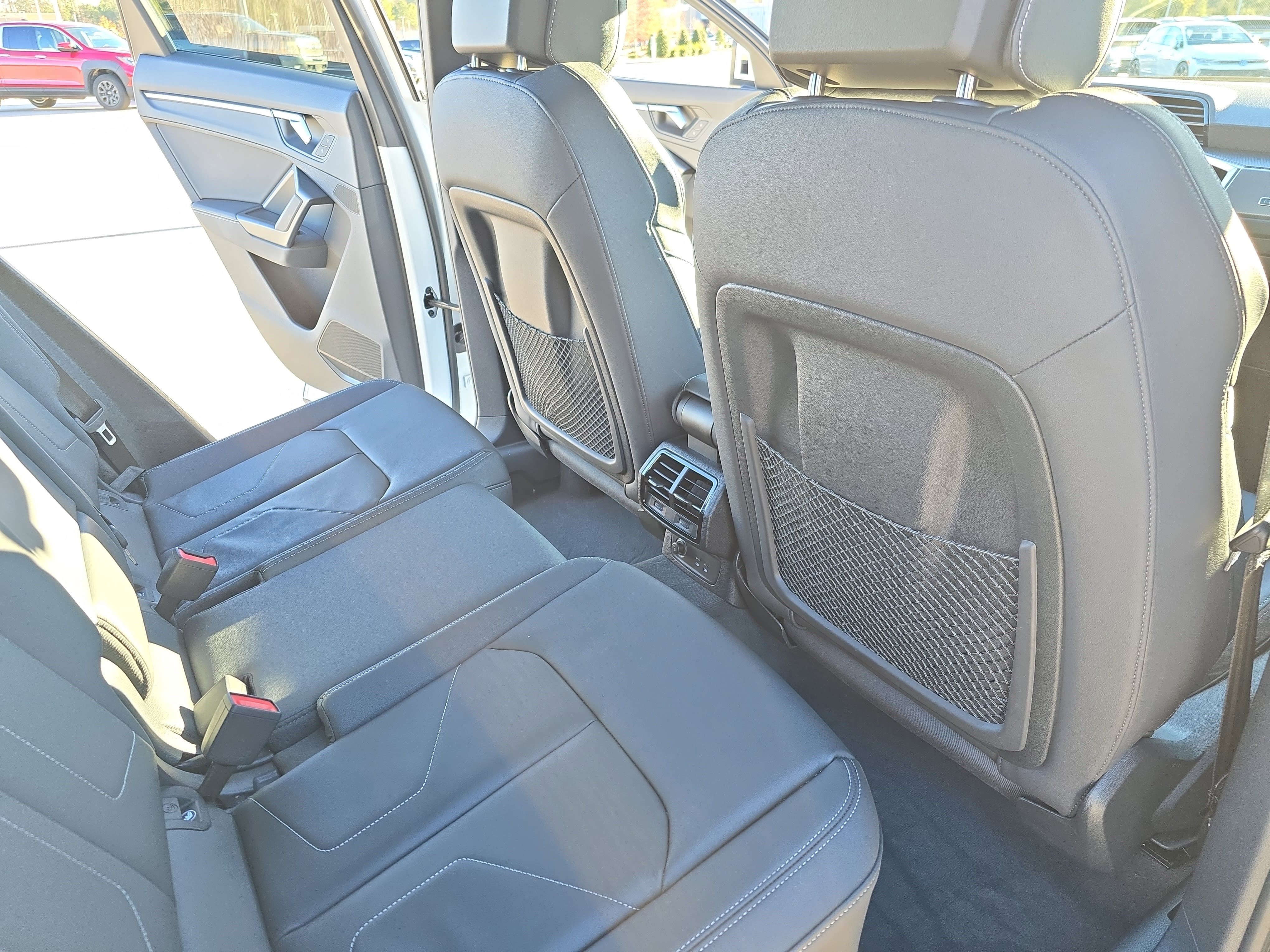 Certified 2023 Audi Q3 2.0T Premium w/ Black Optic Sport Package image 11