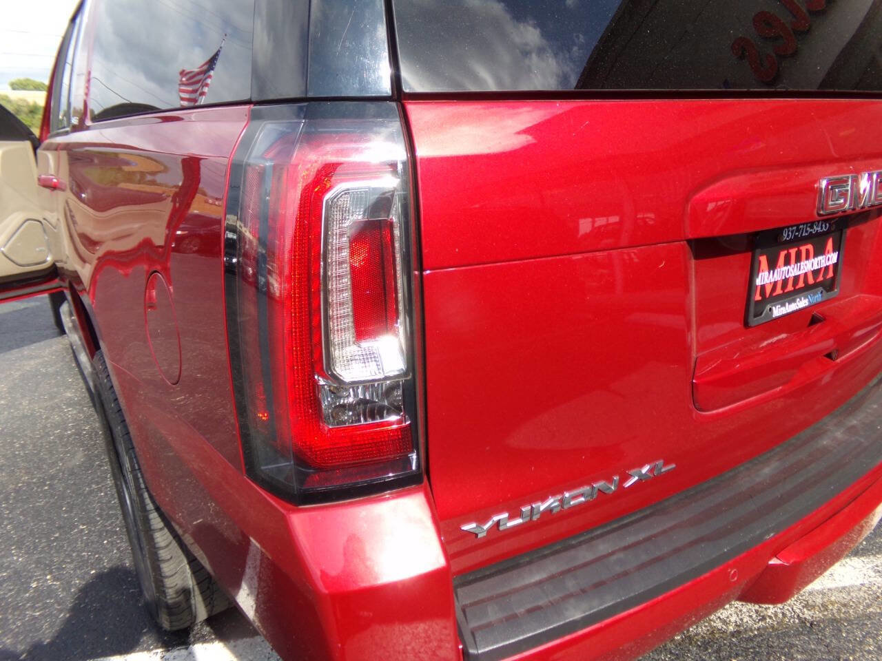 Used 2015 GMC Yukon XL SLE w/ Convenience Package image 14