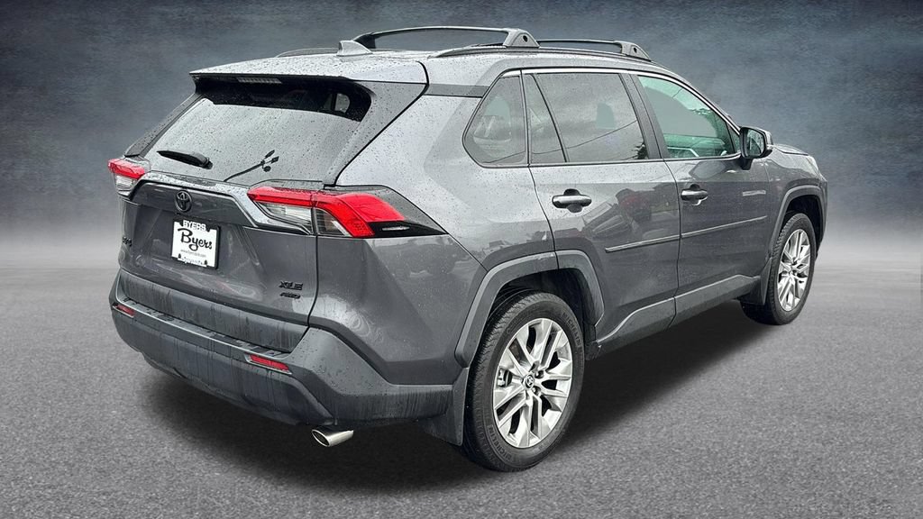 Used 2023 Toyota RAV4 XLE Premium AWD/4WD image 34