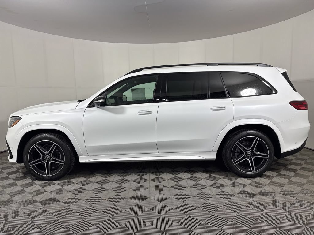 New 2026 Mercedes-Benz GLS 450 4MATIC image 2