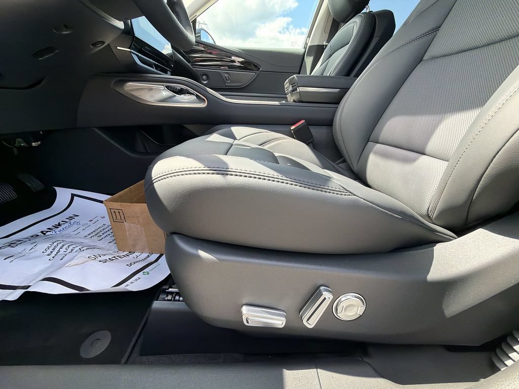 New 2026 Lincoln Nautilus Premier w/ Equipment Group 102A AWD/4WD image 12