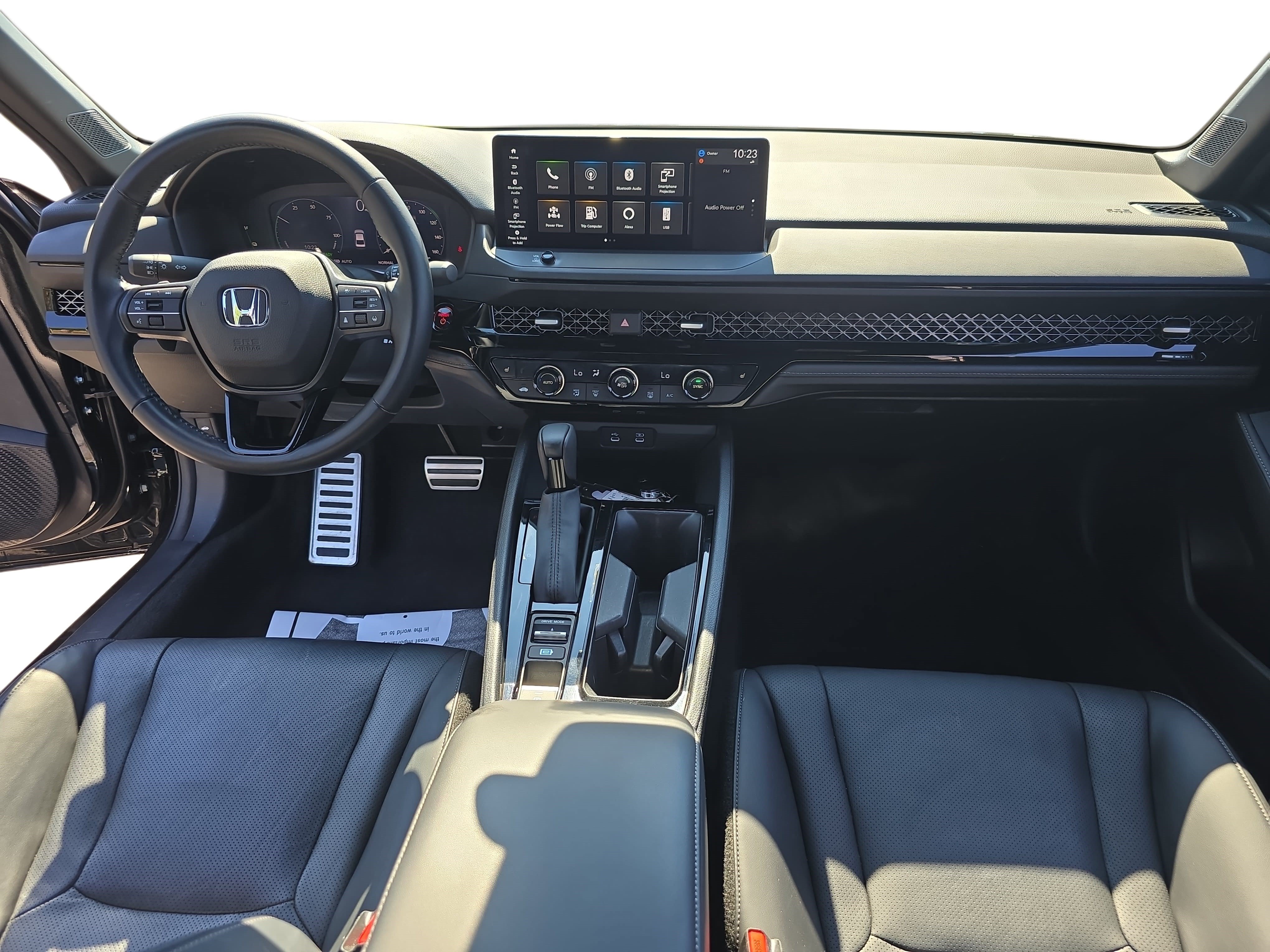 Used 2023 Honda Accord Sport image 9