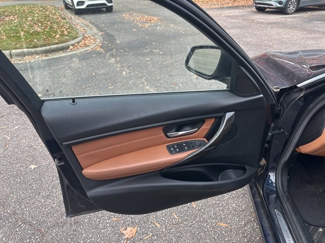 Used 2015 BMW 328i Sedan image 12