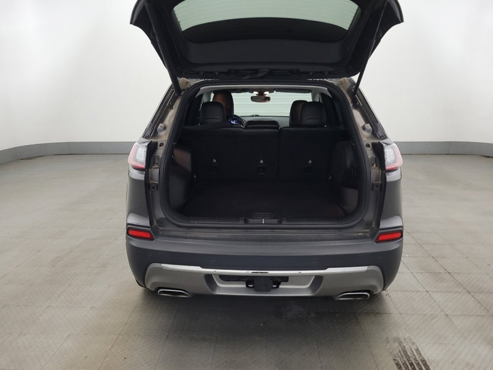 Used 2019 Jeep Cherokee Limited w/ Trailer Tow Group AWD/4WD image 29