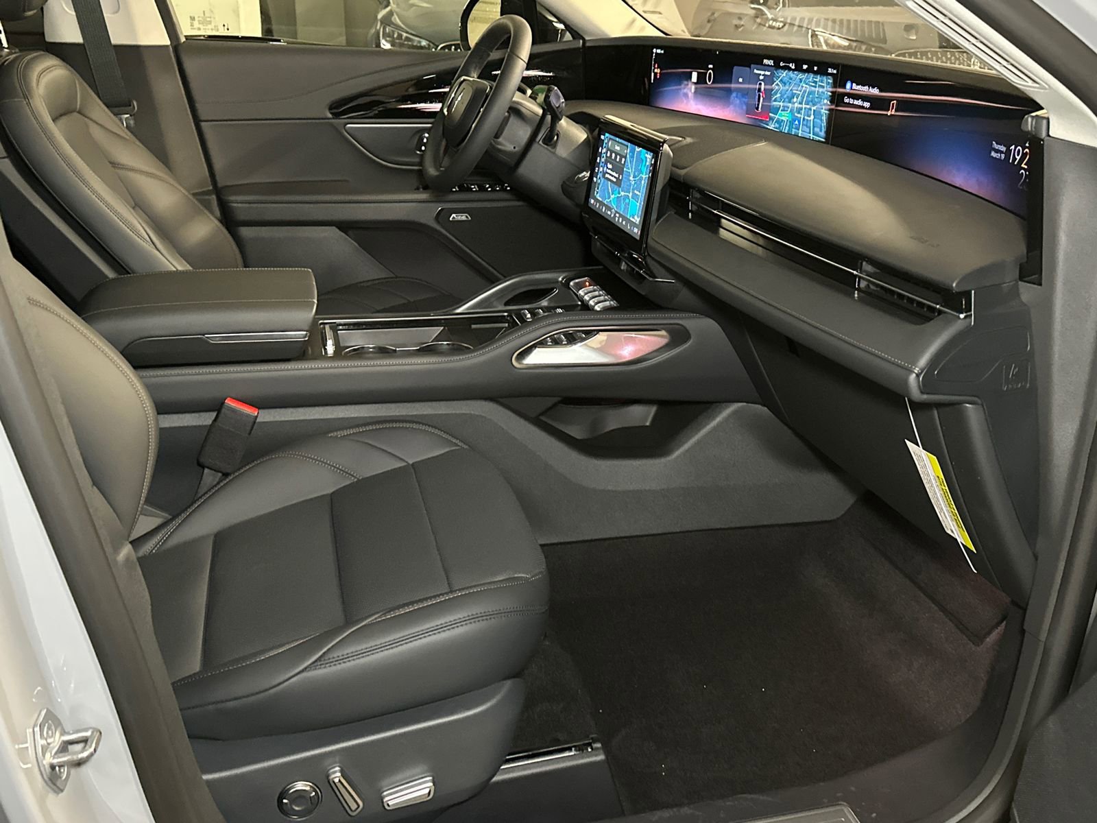 New 2026 Lincoln Nautilus Premier w/ Equipment Group 102A AWD/4WD image 10