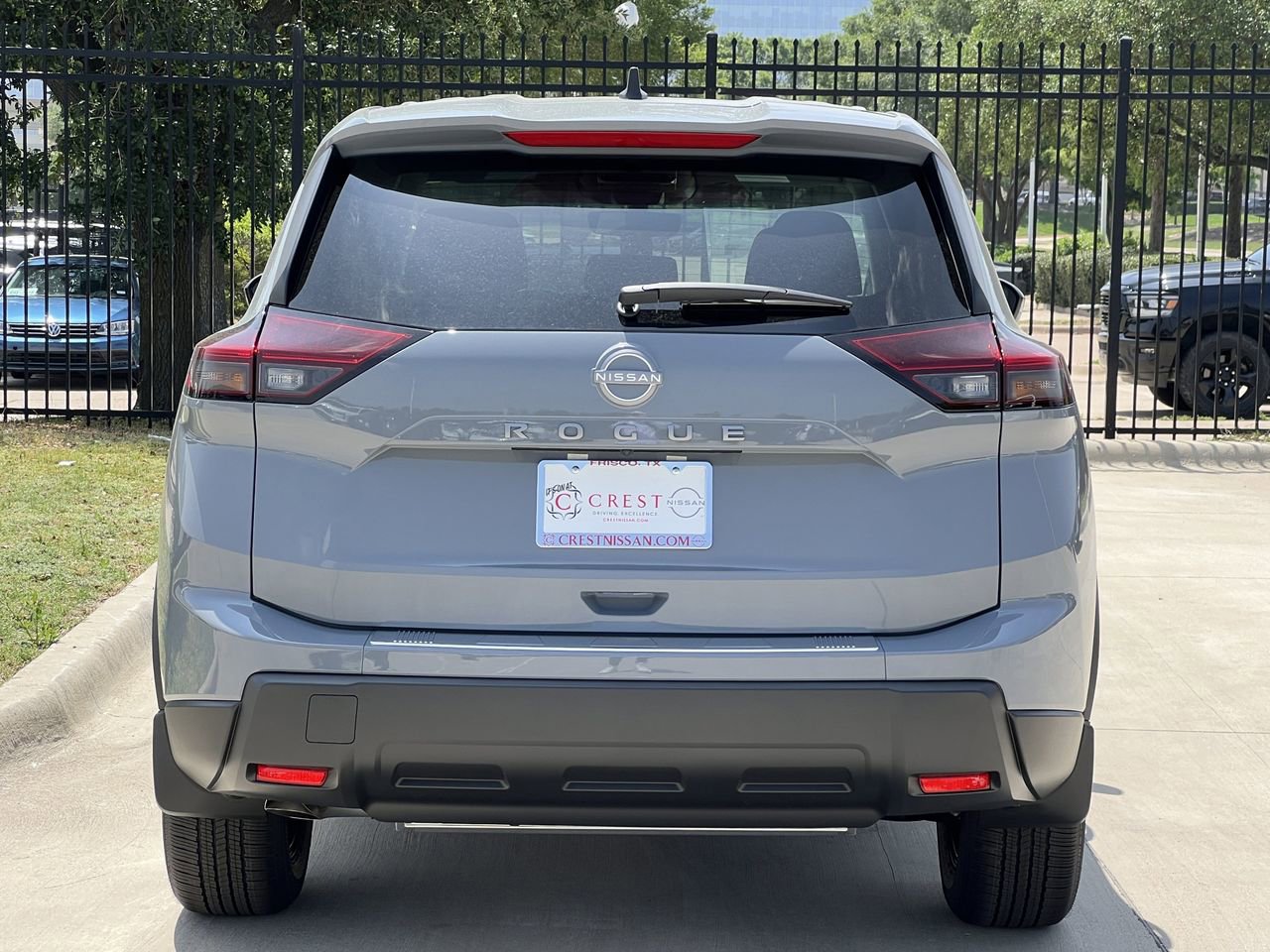 New 2026 Nissan Rogue SV FWD image 5