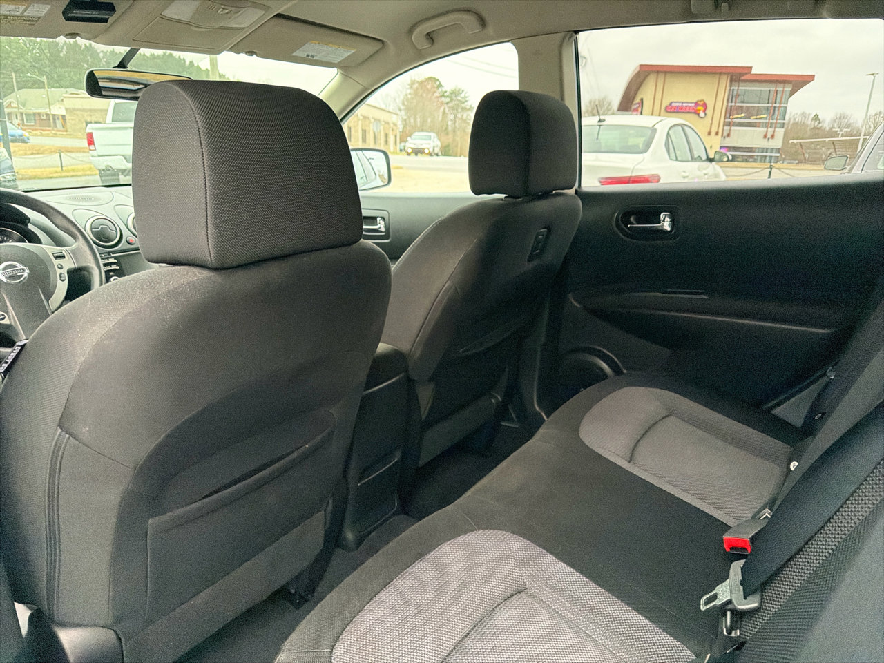 Used 2013 Nissan Rogue SV image 13