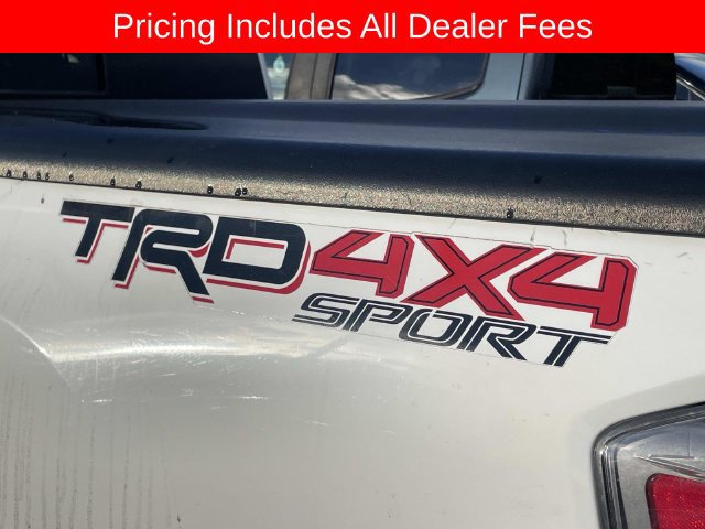 Used 2020 Toyota Tacoma TRD Sport w/ Technology Package AWD/4WD image 5