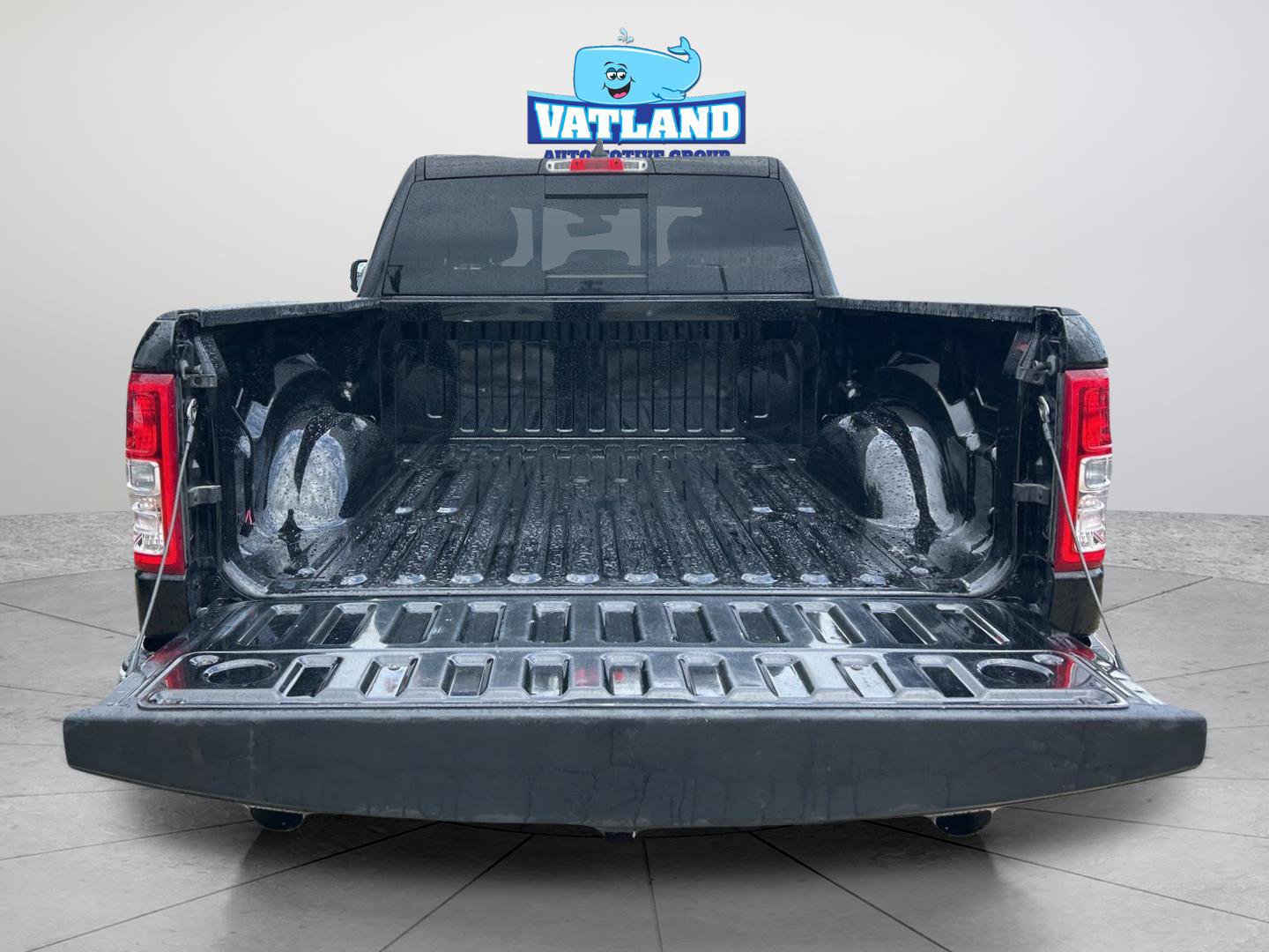 Used 2022 RAM 1500 Big Horn AWD/4WD image 36