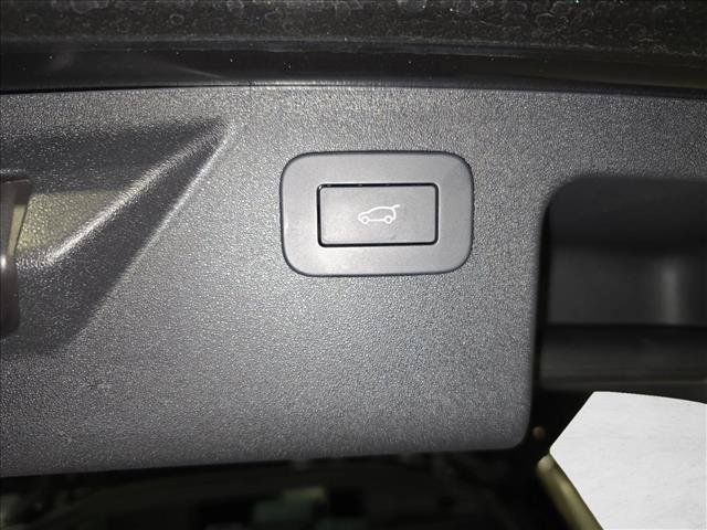 Used 2024 Land Rover Discovery Sport Dynamic SE AWD/4WD image 13