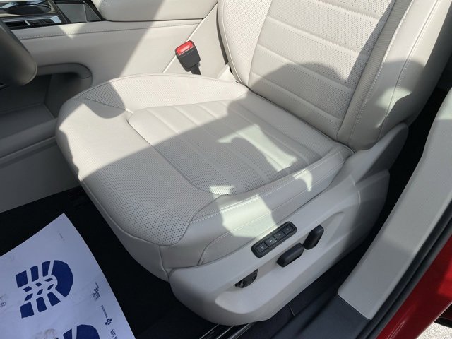 New 2025 Volkswagen Atlas SEL image 19