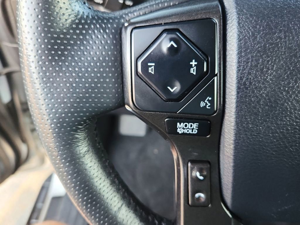 Used 2024 Toyota 4Runner TRD Off-Road Premium image 24