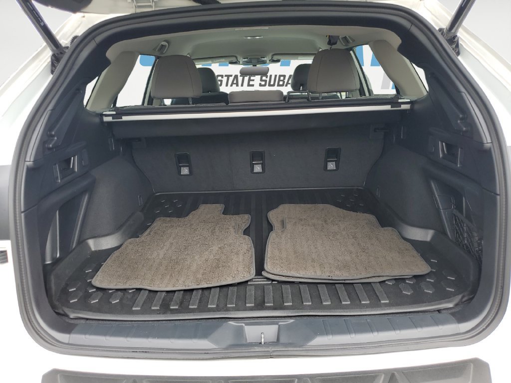 Certified 2025 Subaru Outback Premium AWD/4WD image 16