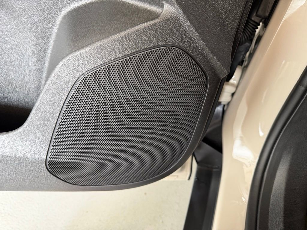 New 2026 Chevrolet Trax ACTIV w/ Sunroof Package image 13