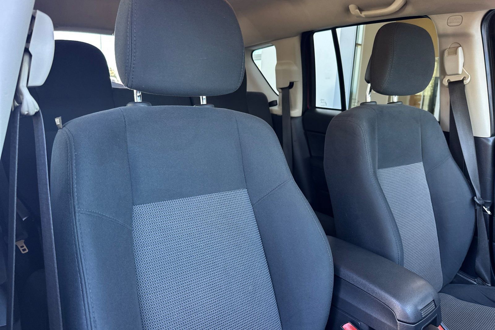 Used 2014 Jeep Compass Sport w/ Power Value Group image 17