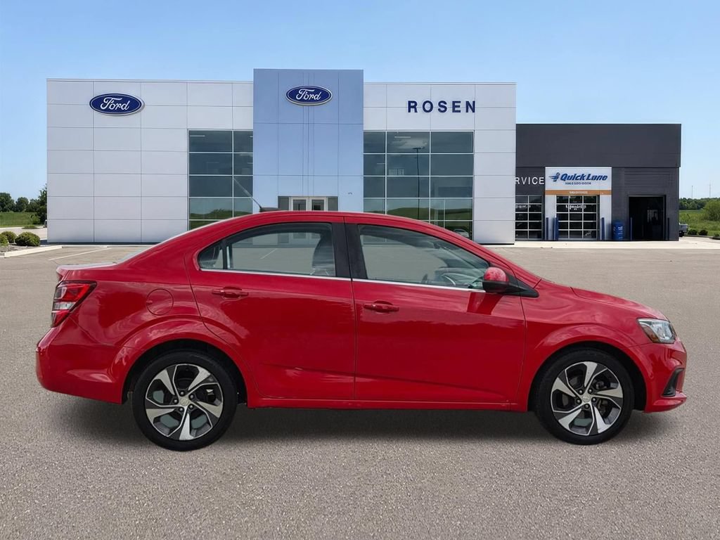 Used 2018 Chevrolet Sonic Premier FWD image 2