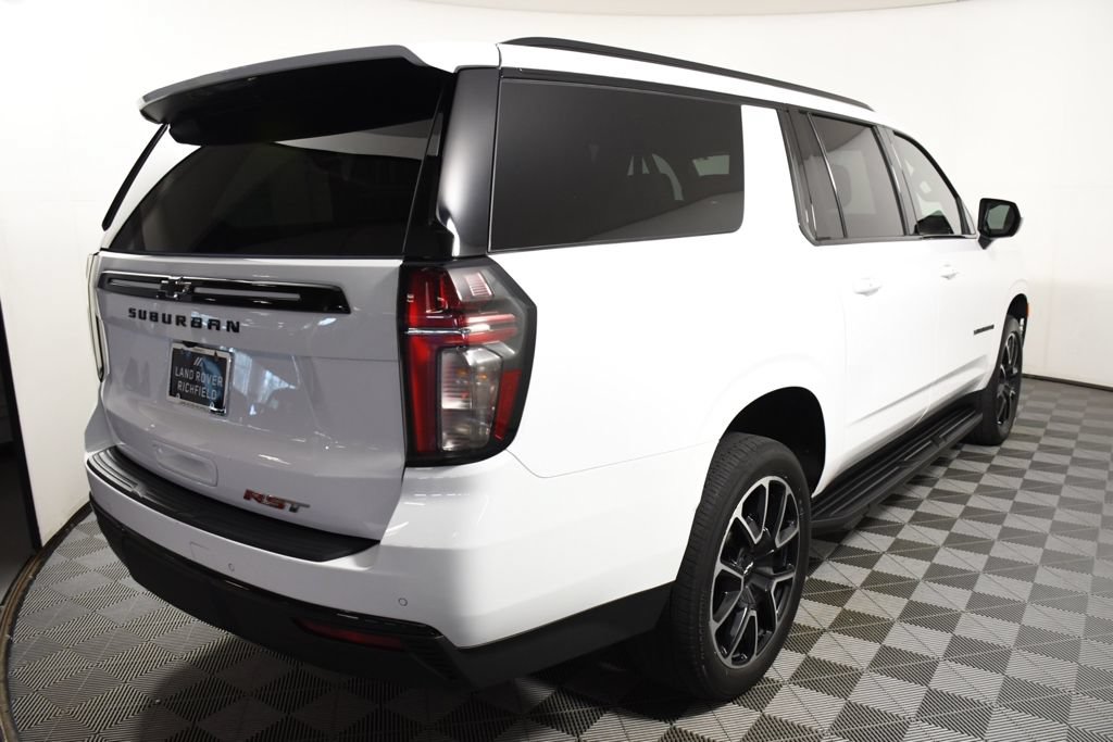 Used 2023 Chevrolet Suburban RST w/ Max Trailering Package AWD/4WD image 6