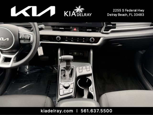 Used 2023 Kia Sportage LX image 12