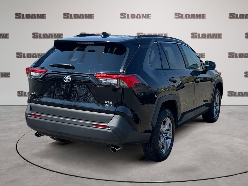 Used 2024 Toyota RAV4 XLE image 5