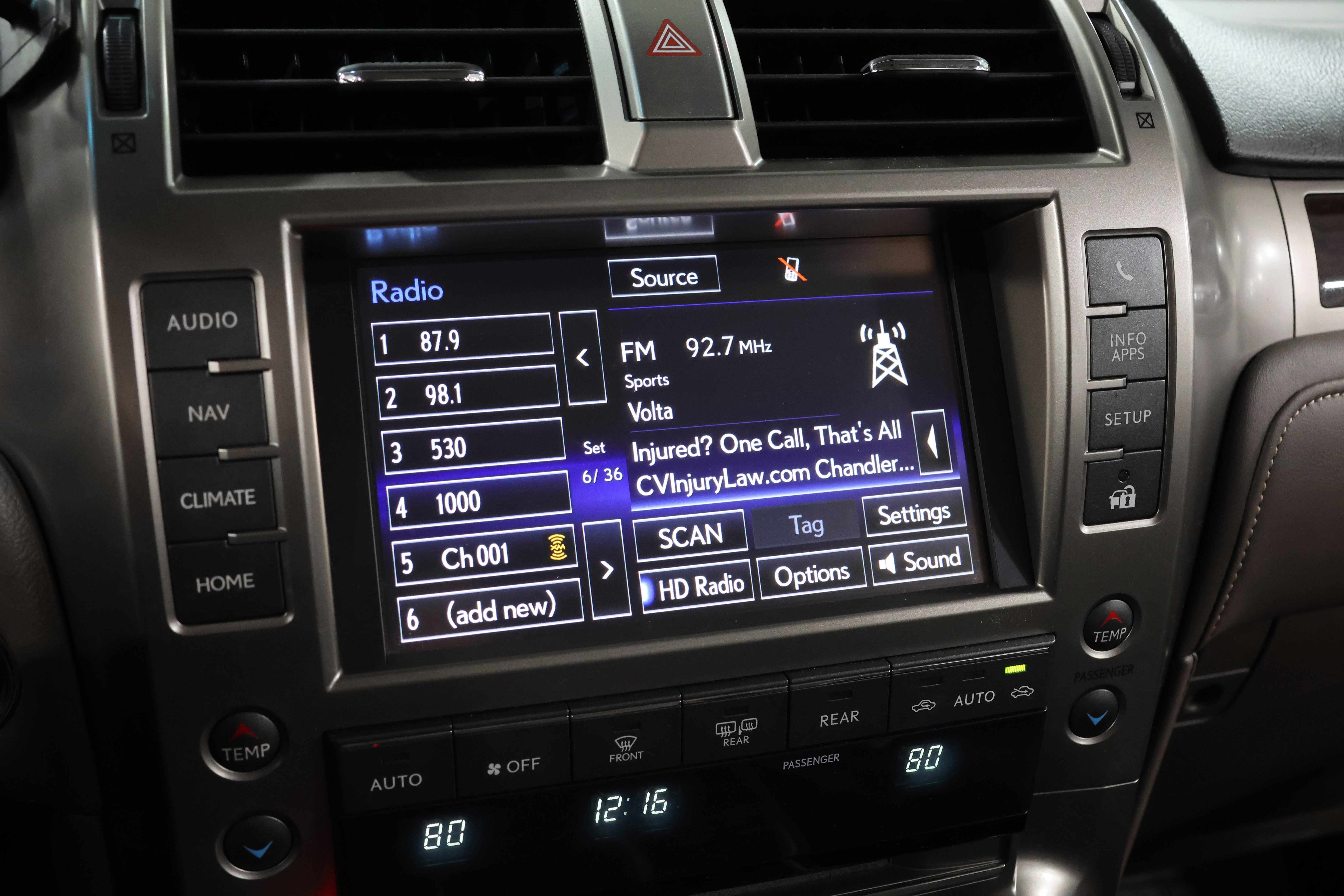 Used 2014 Lexus GX 460 image 24