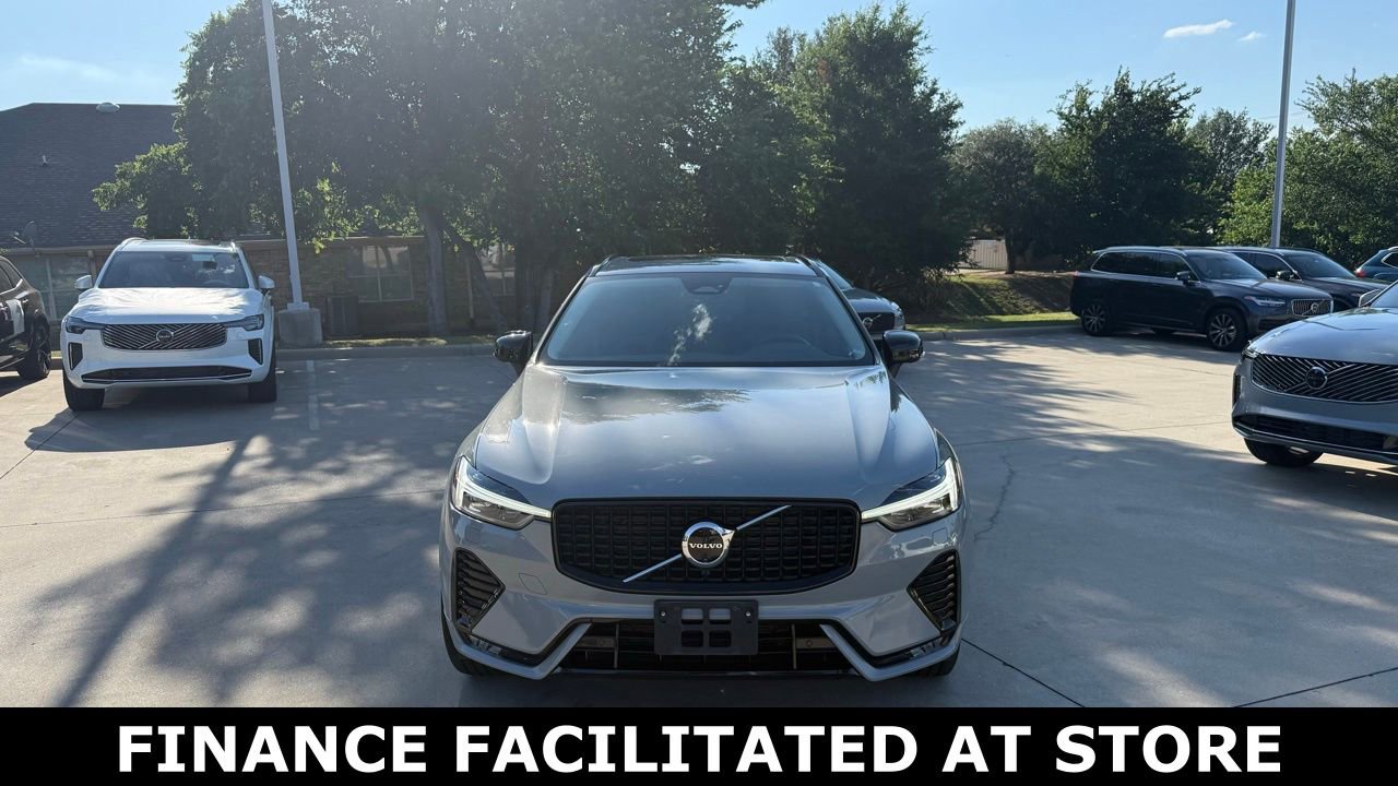 Certified 2024 Volvo XC60 B5 Plus w/ Climate Package AWD/4WD video 2