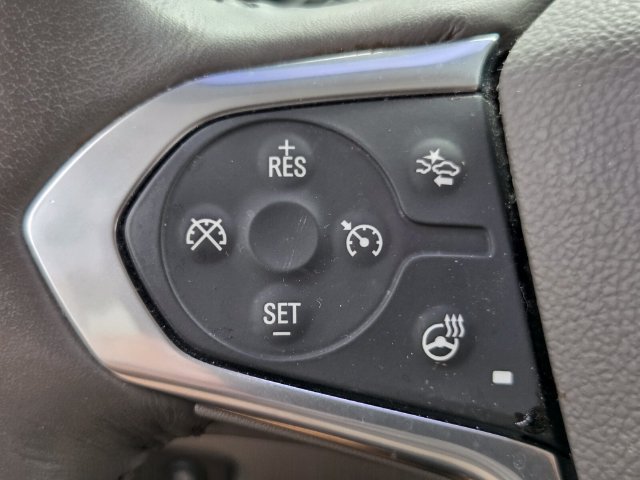 Used 2020 Chevrolet Traverse Premier FWD image 35