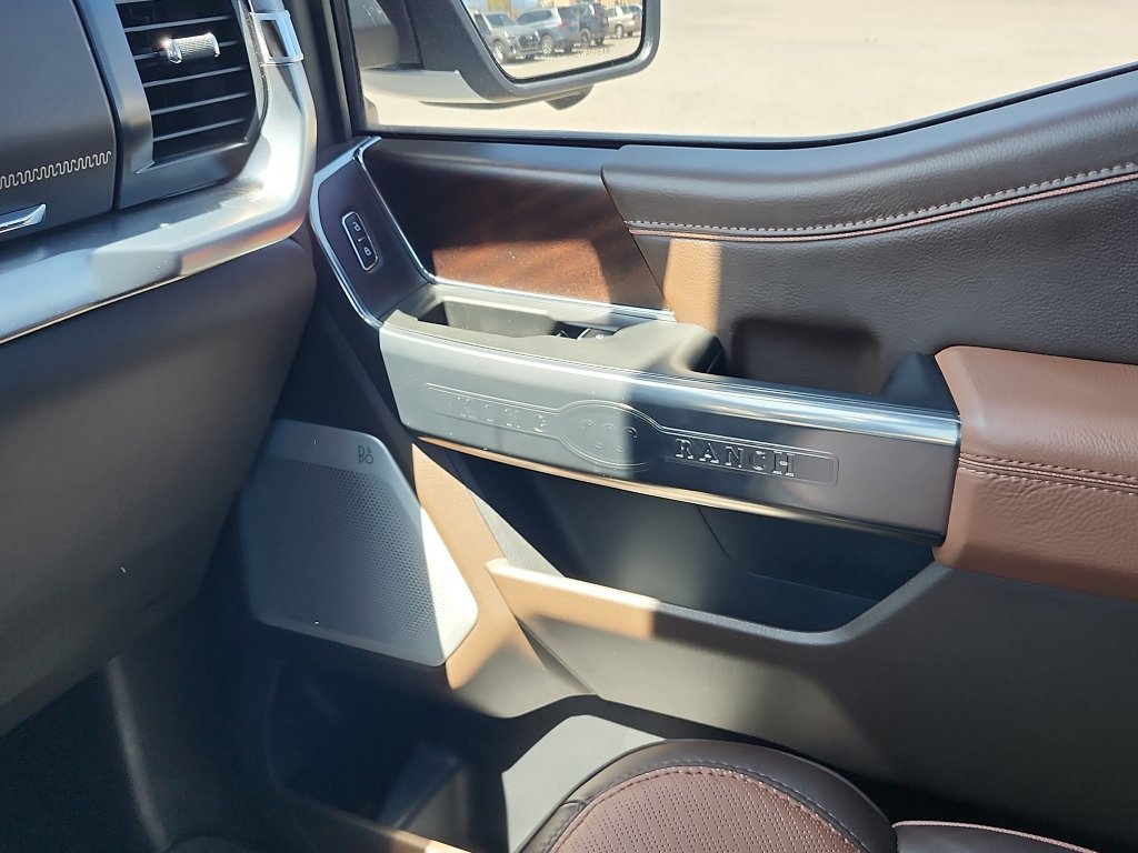 Used 2025 Ford F150 King Ranch w/ FX4 Off-Road Package image 32