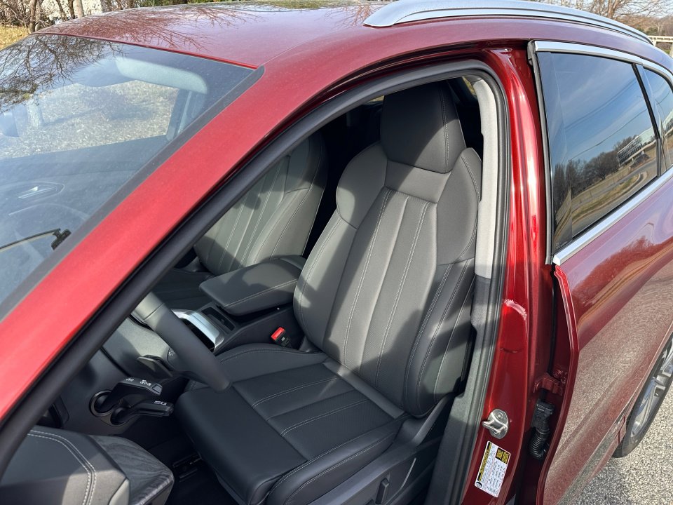 New 2025 Audi Q5 Premium Plus image 30