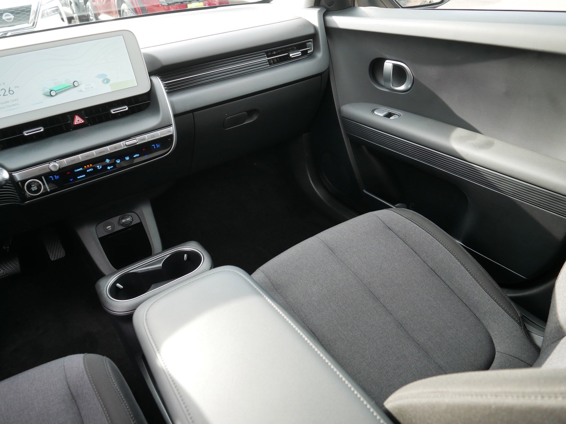 Used 2024 Hyundai Ioniq 5 SEL image 11