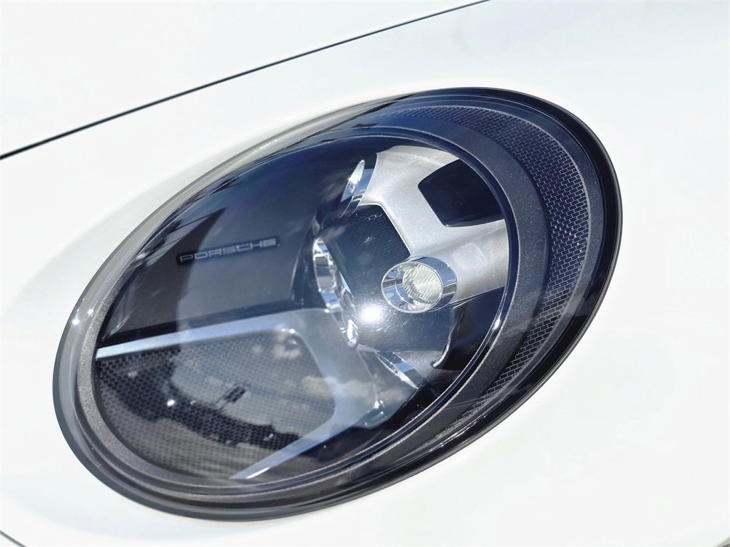 Used 2022 Porsche 911 Carrera 4S image 9