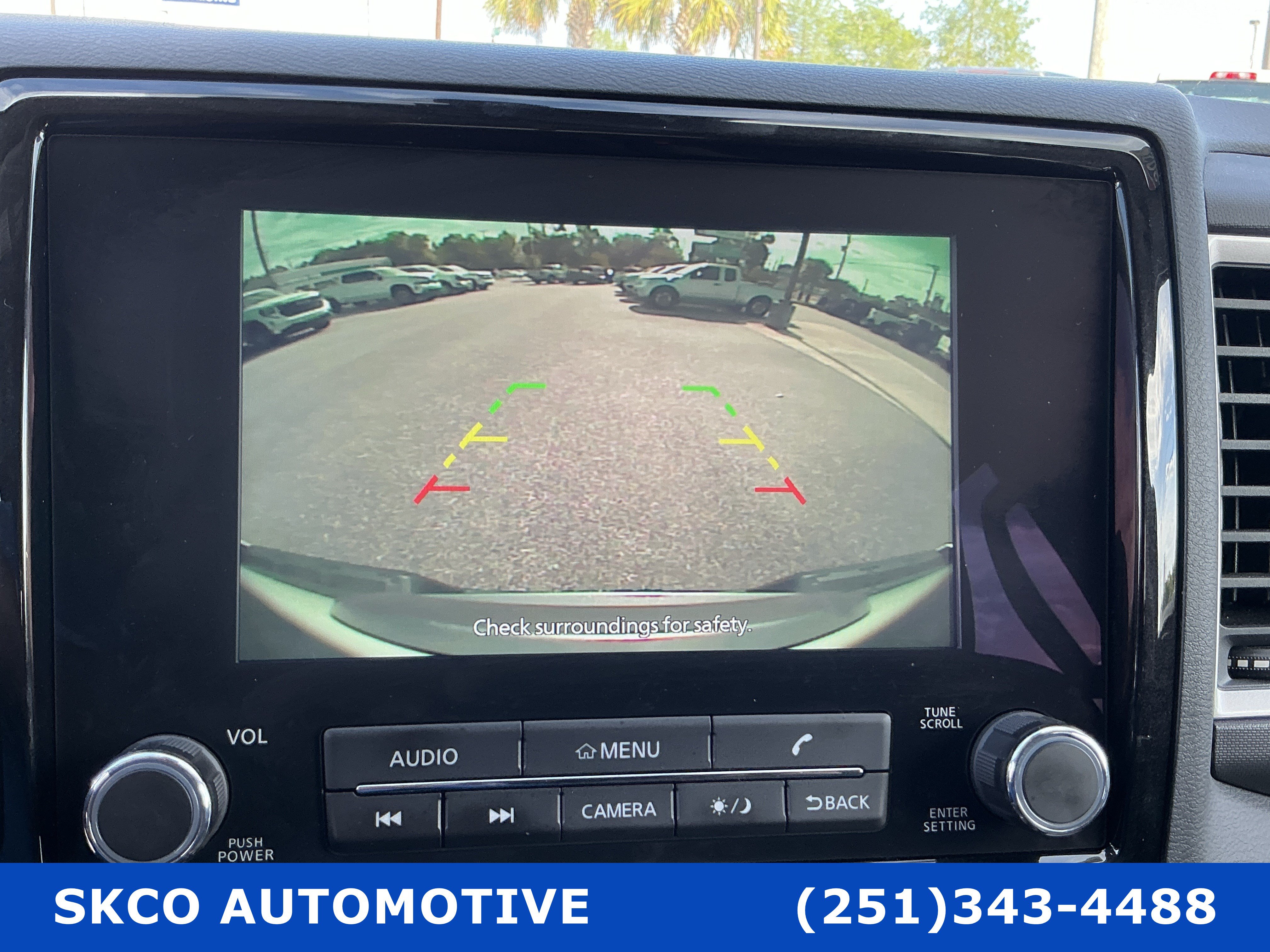 Used 2024 Nissan Frontier SV w/ SV Convenience Package RWD image 17
