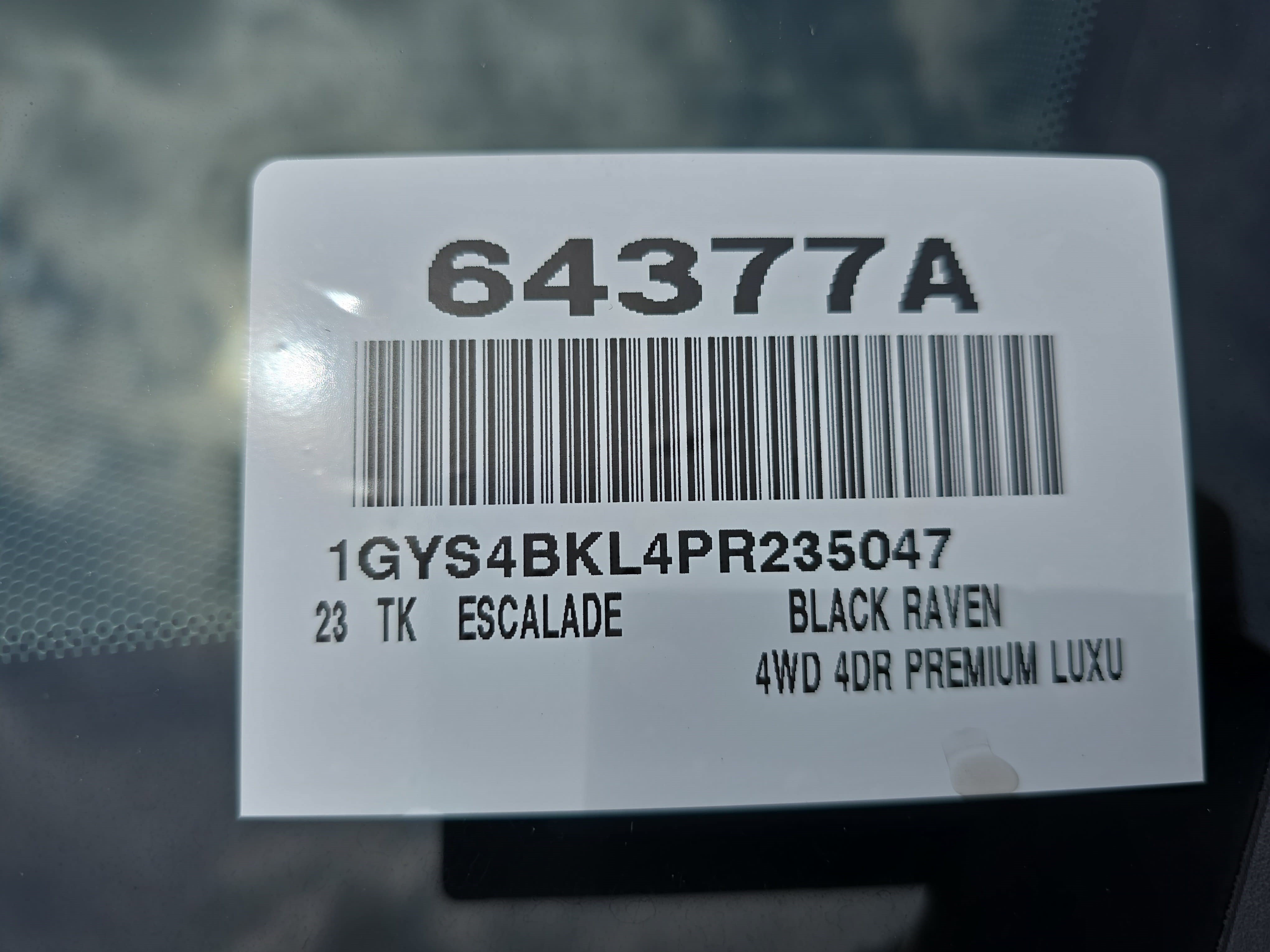 Used 2023 Cadillac Escalade Premium Luxury AWD/4WD image 37