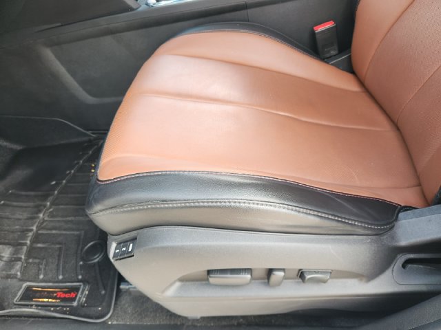 Used 2017 GMC Terrain SLT w/ Driver Alert Package I FWD image 24