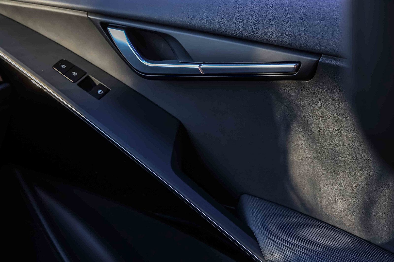 Certified 2024 Kia Niro Wind w/ Wind Preserve Package image 15