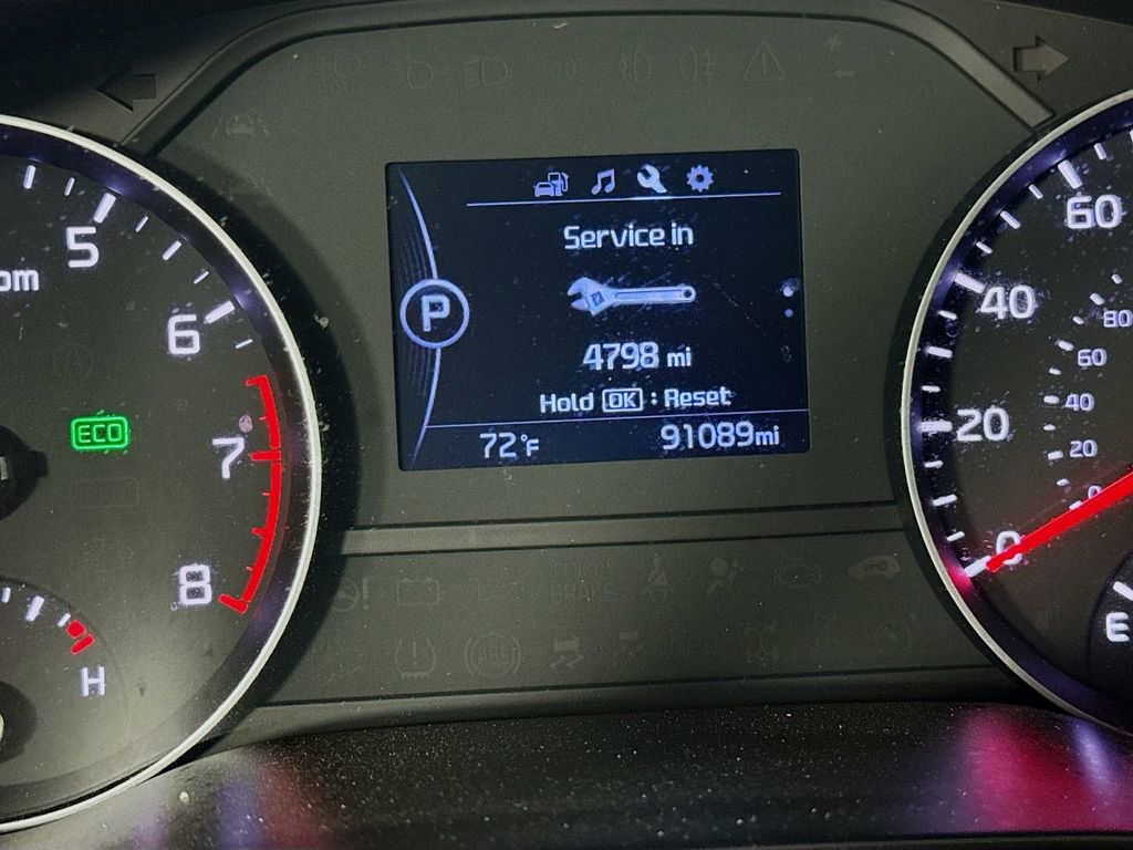 Used 2019 Kia Sportage LX image 12