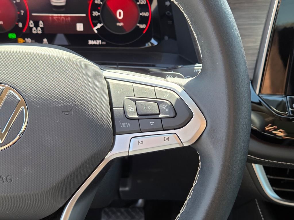 Used 2024 Volkswagen Atlas SEL image 12