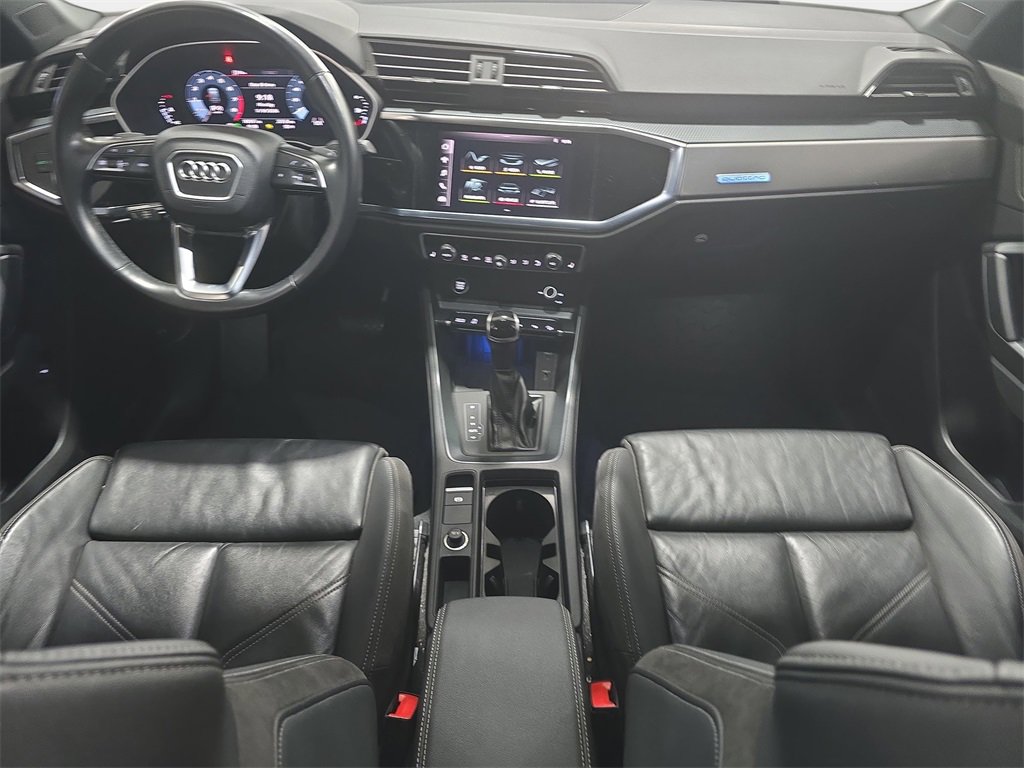 Used 2021 Audi Q3 2.0T Premium Plus w/ Premium Plus Package image 10