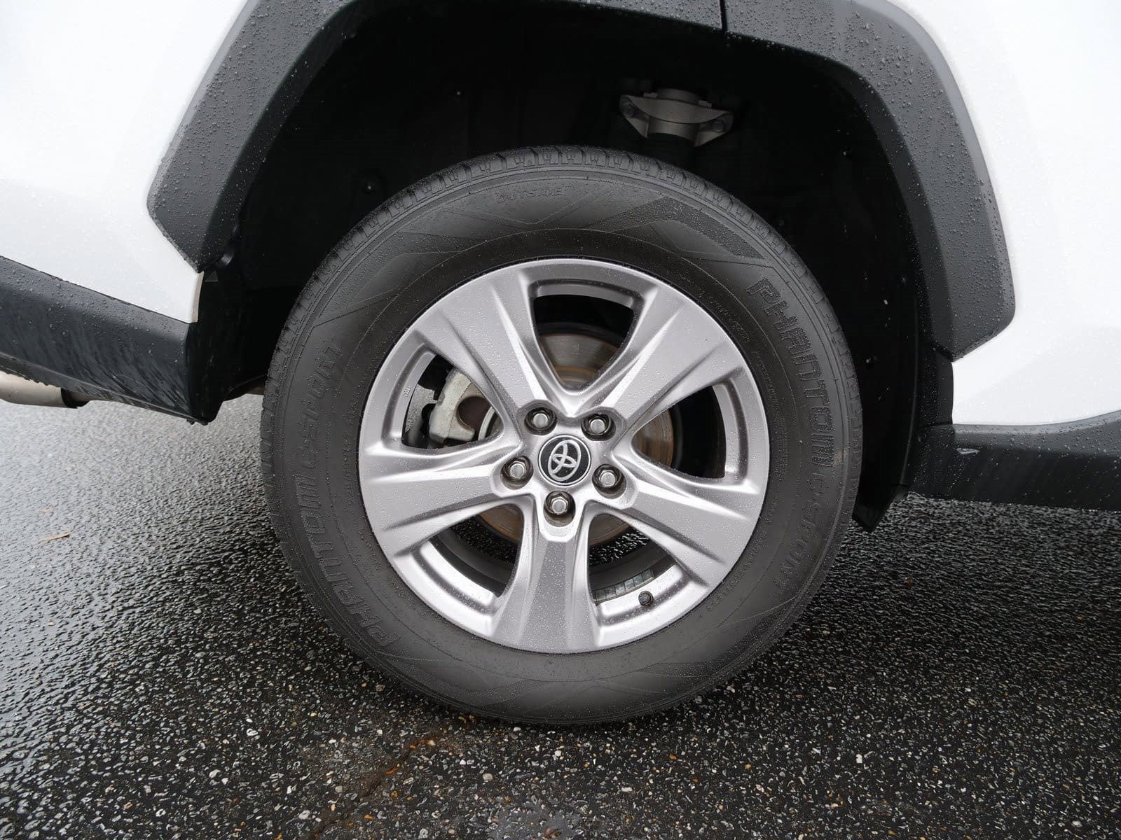 Used 2023 Toyota RAV4 XLE image 11