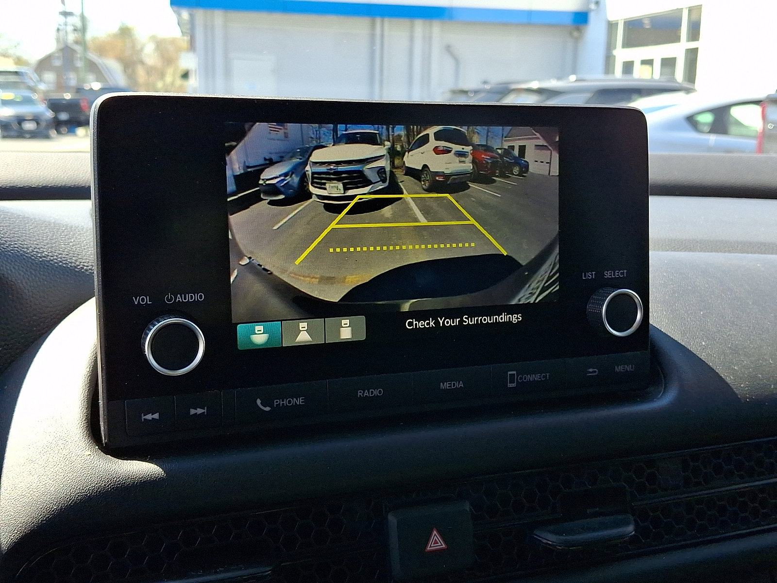 Used 2023 Honda HR-V LX image 18